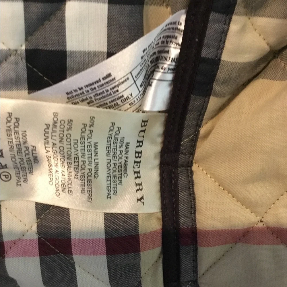 BURRBERRY BRIT JACKET WITH CLASSIC NOVA CHECK LINING.  SIZE 4 QUILTED JACKET​ - Picture 7 of 7